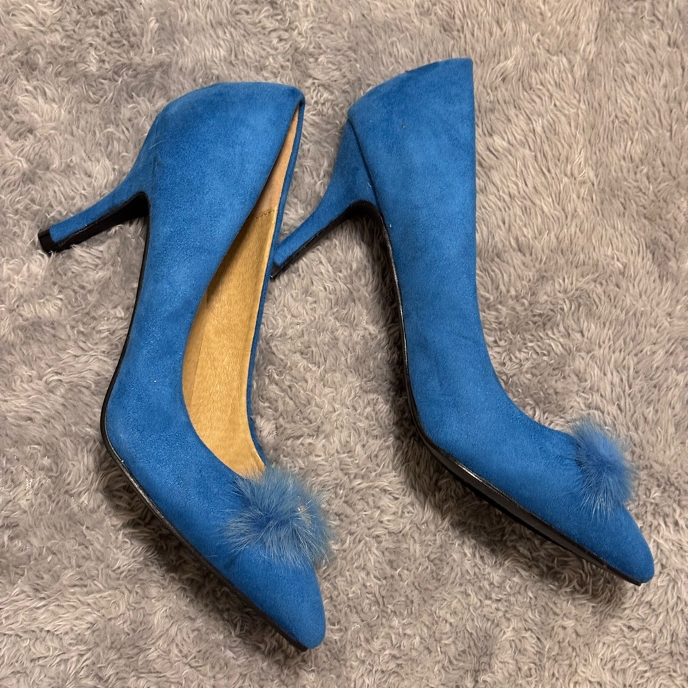 Forever Vibrant Blue Heels with Faux feather Bridal - Picture 2 of 9